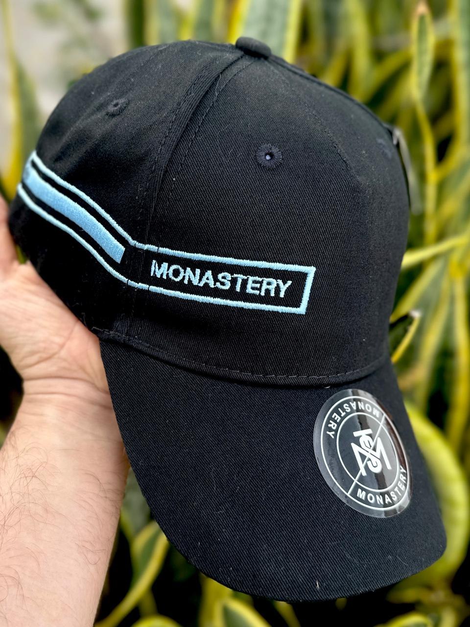 Gorras MST Negra con detalle Azul Claro