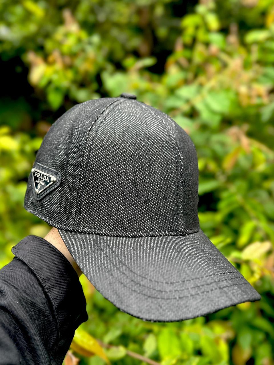 Gorra Prada Gris