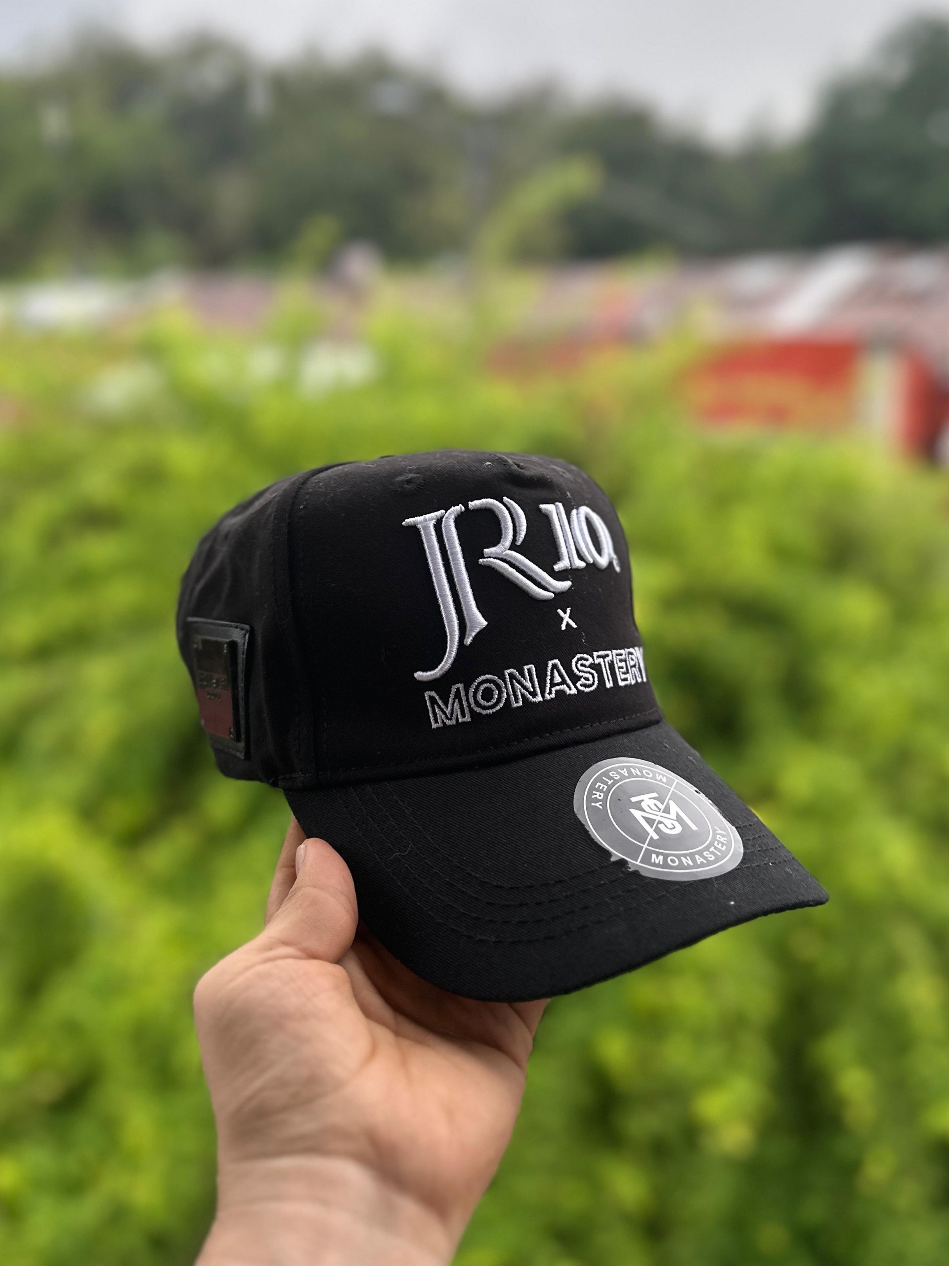 Gorra Monastery x JR10