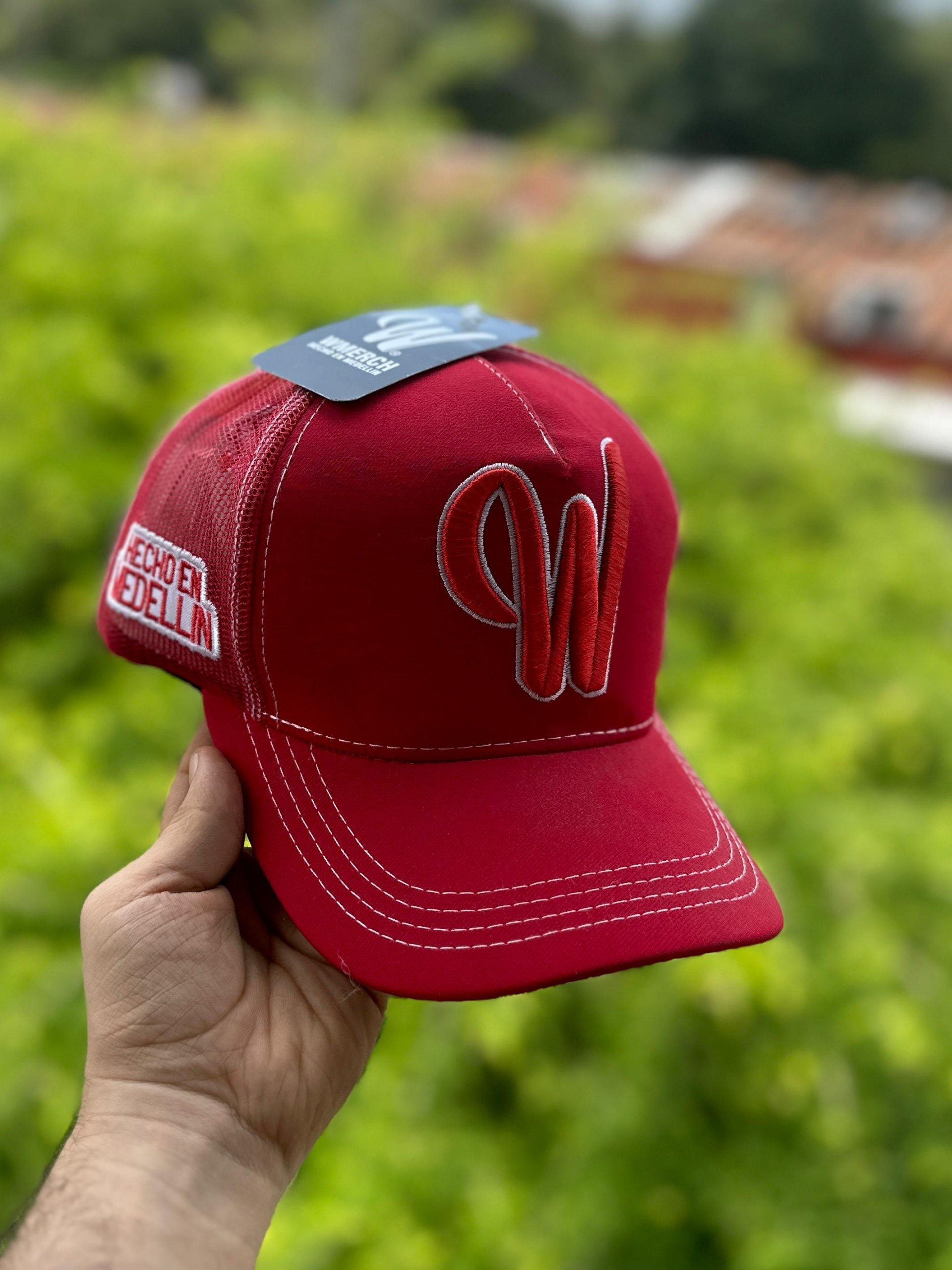 Gorra W Merch Roja