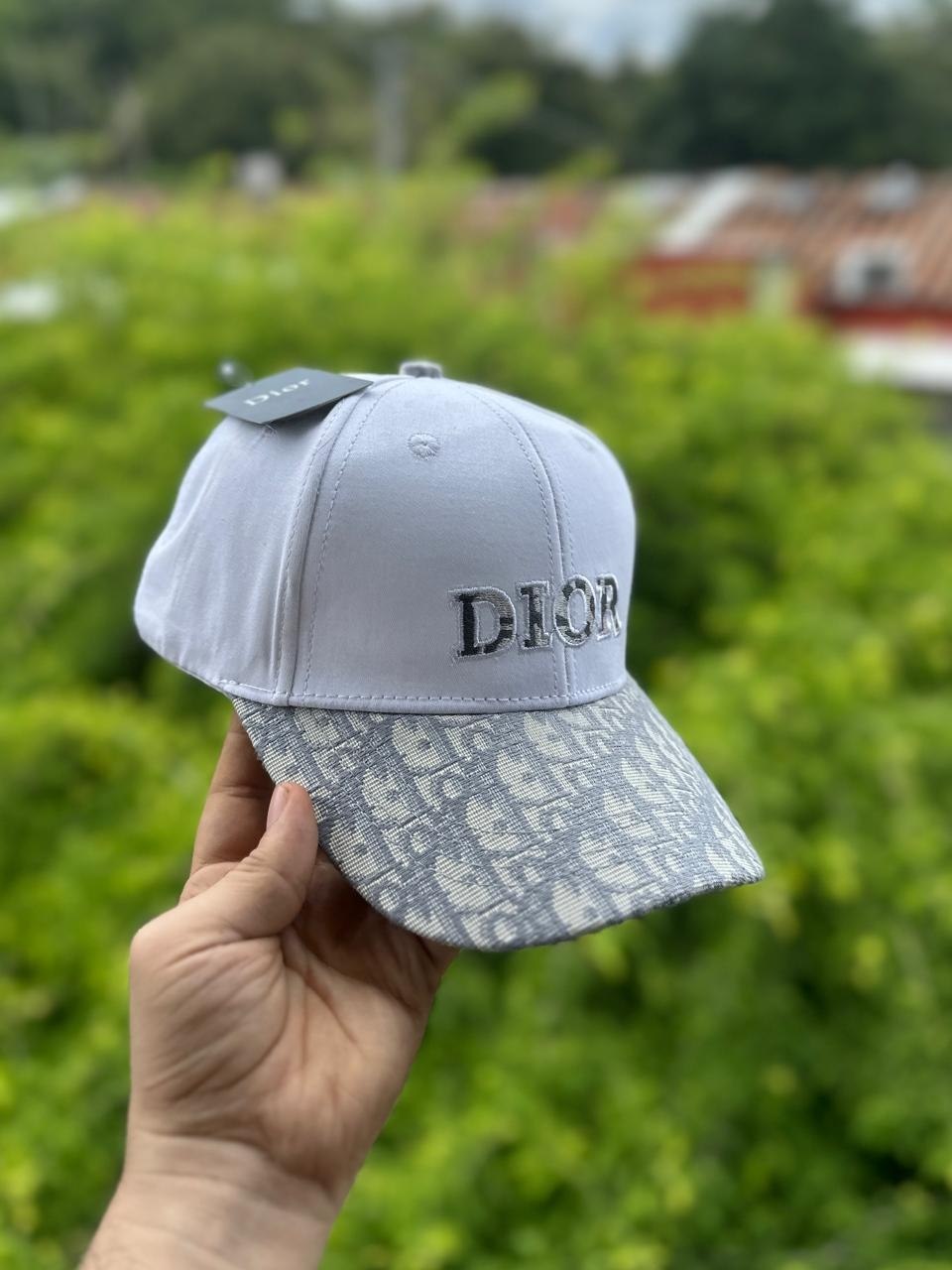Gorra Dior Blanca Camuflada