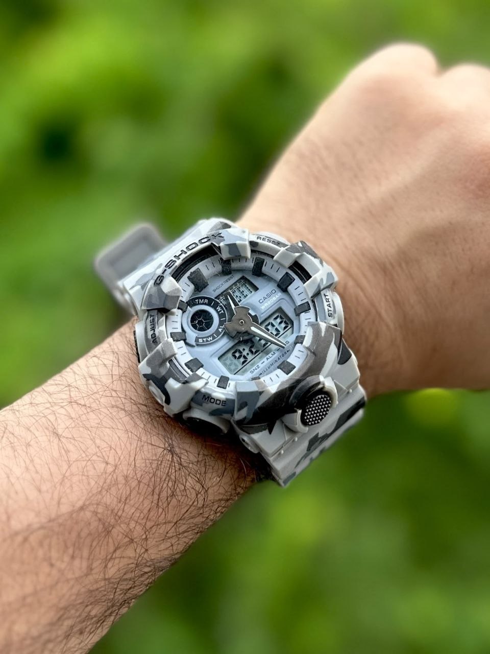 Reloj Casio G shock gris camuflado