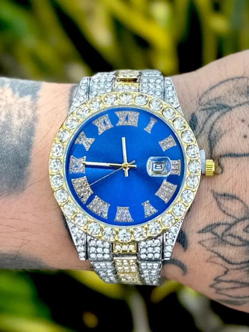 Reloj Diamantado Bicolor Fondo Azul