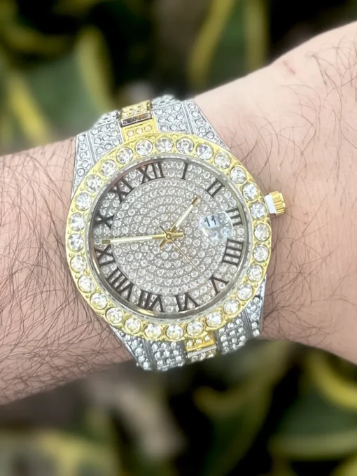Reloj Diamantado Bicolor Redondo Pantalla Plateada
