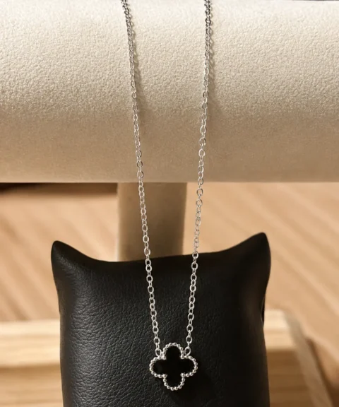 Cadena Van Cleef  Negro Plateado