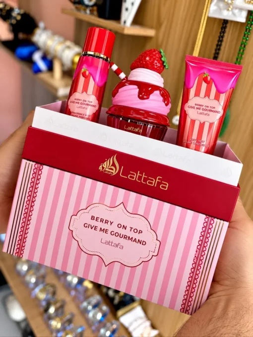 Perfume Lattafa Berry On The Oud