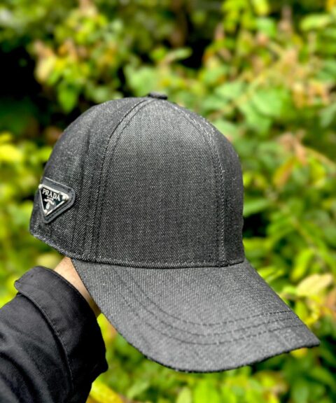 Gorra Prada Gris