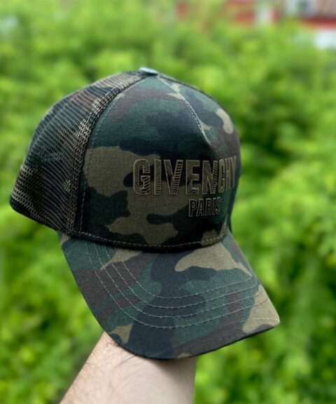 Gorra Givenchy Camuflada