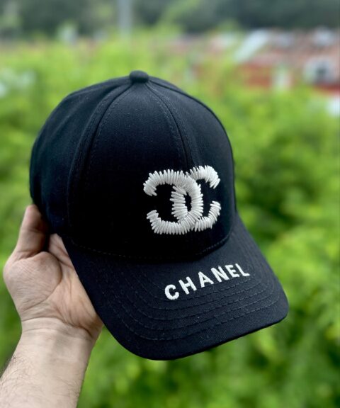Gorra Chanel Negra