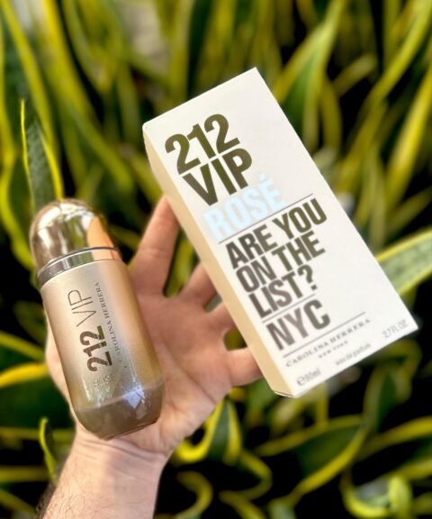 Perfume 212 VIP Rosé